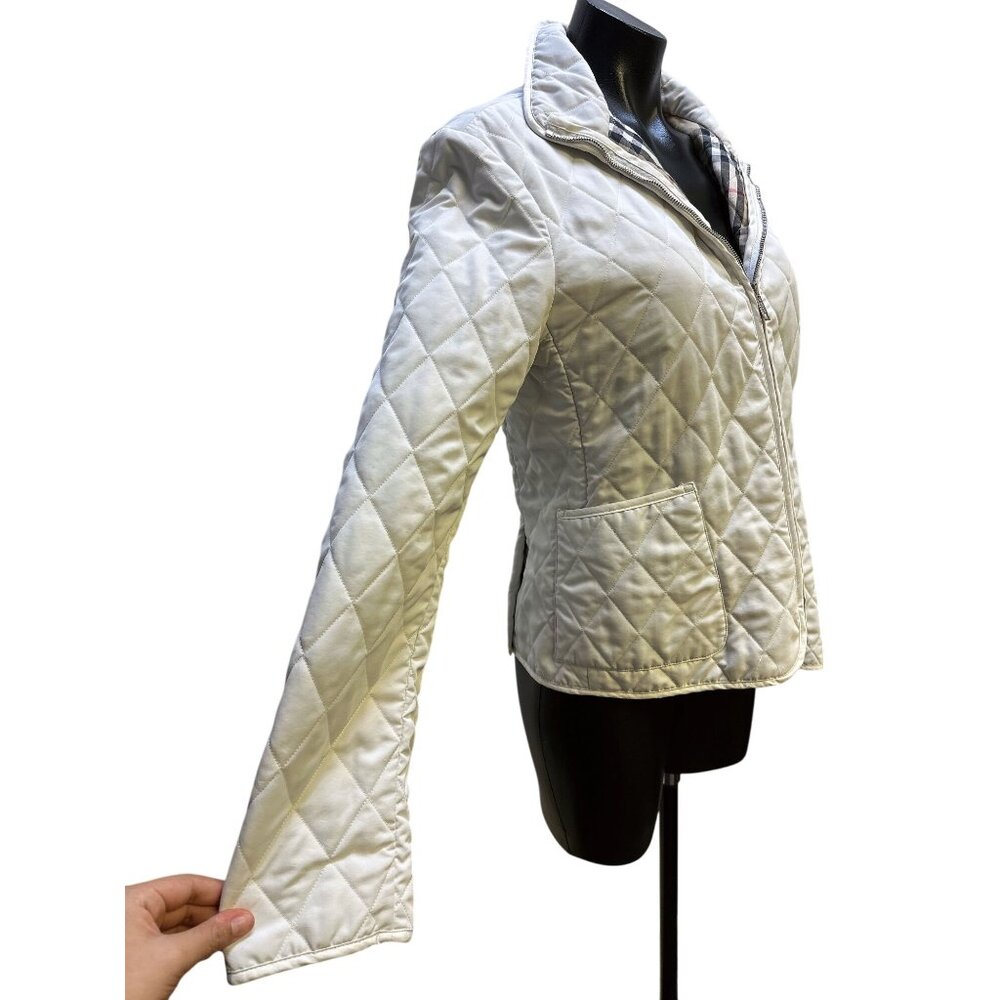 Burberry Quilted Jacket w/Plaid Lining & Zip Closure Ivory S - Picture 4 of 13